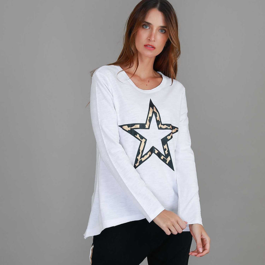 Lindi Framed Leopard Star Long Sleeve T Shirt size guide