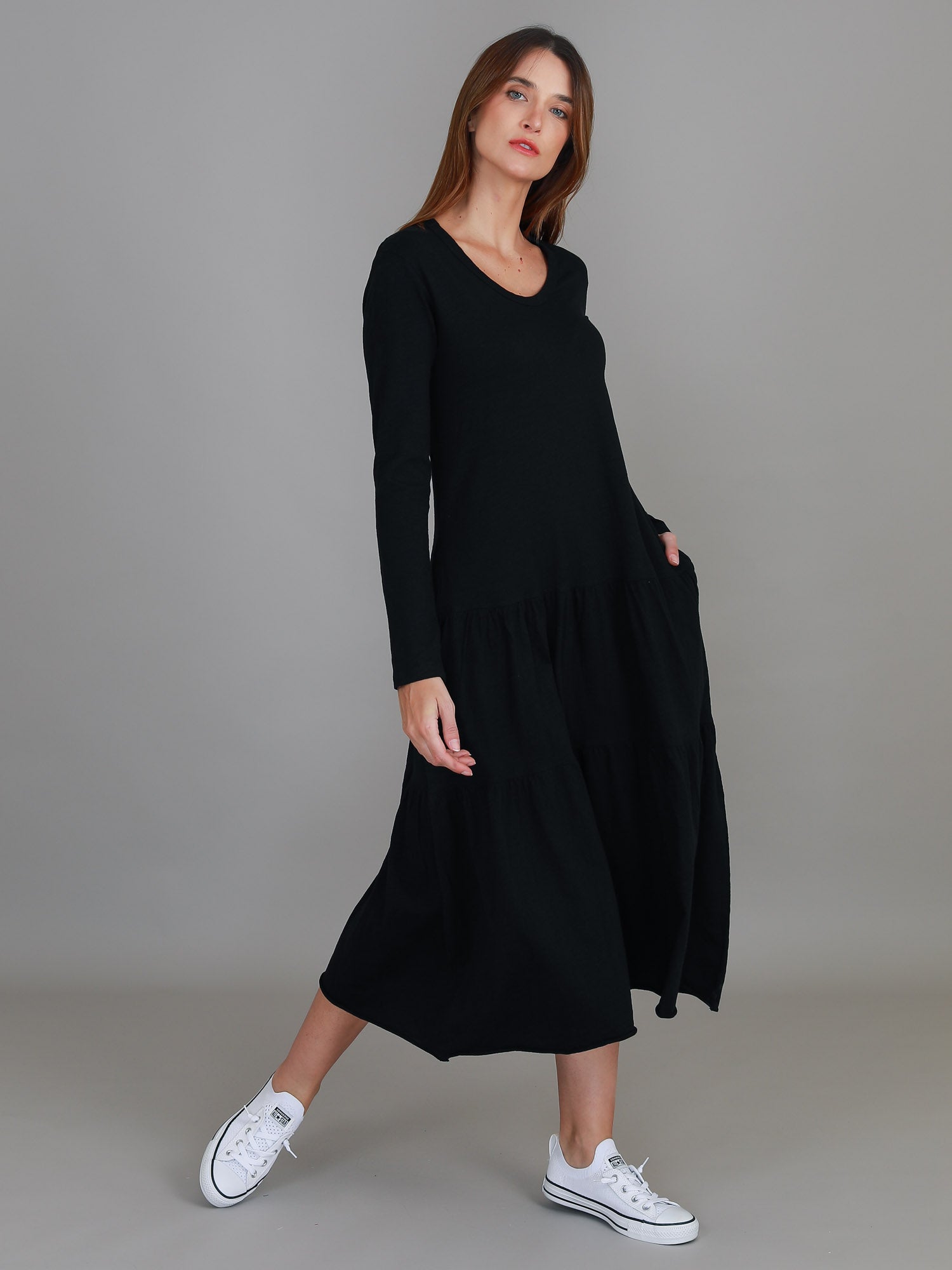 dresses with sleeves #color_black