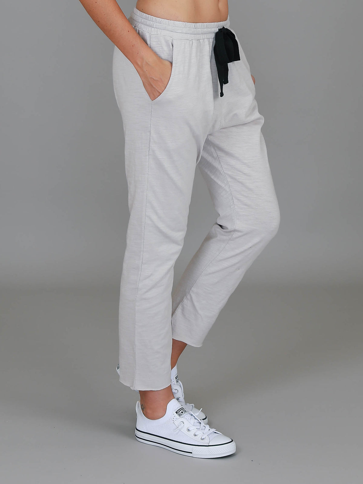 beige joggers womens