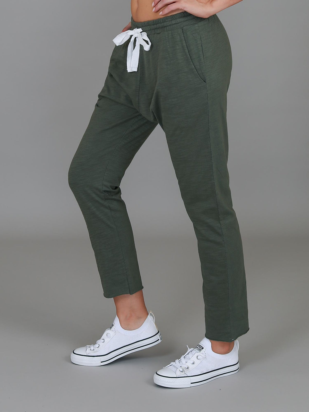 olive joggers womens