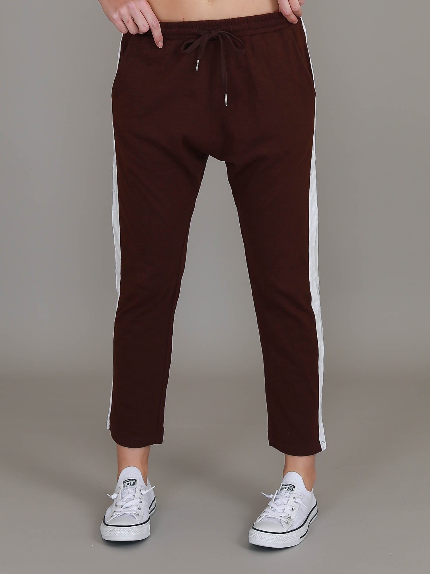 womens brown pants #color_cocoa