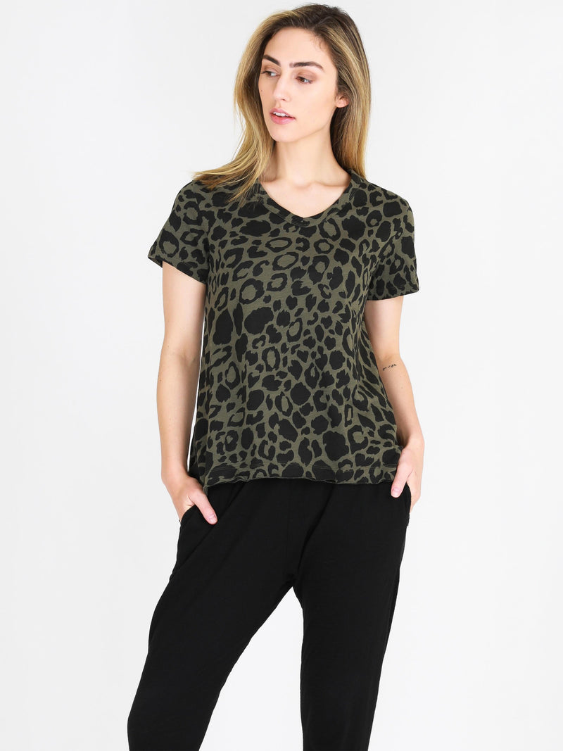 leopard pattern #color_khaki