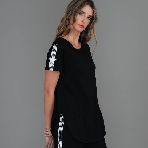 Britney Curve Hem T shirt size guide