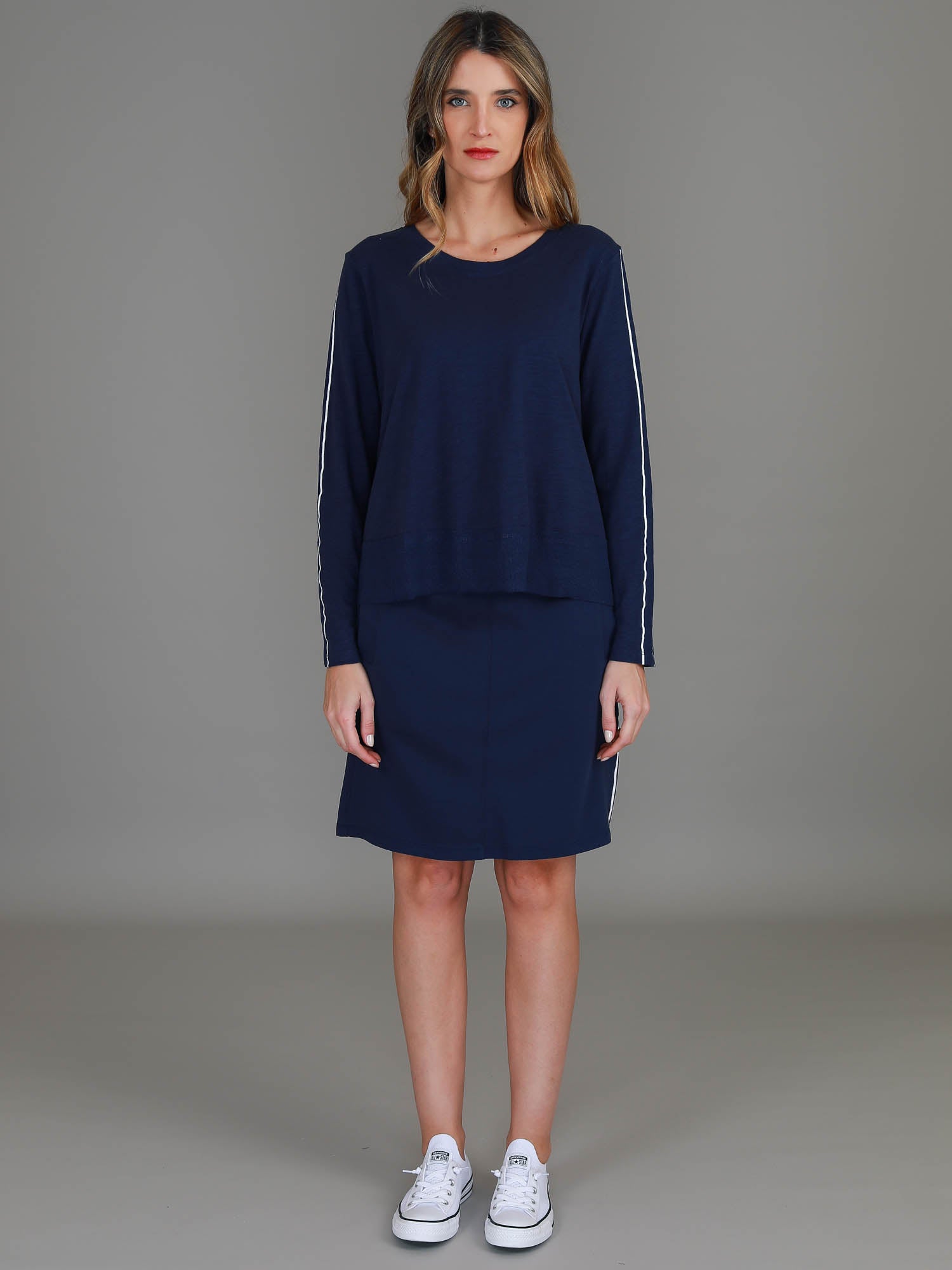 navy and white tops #color_ink