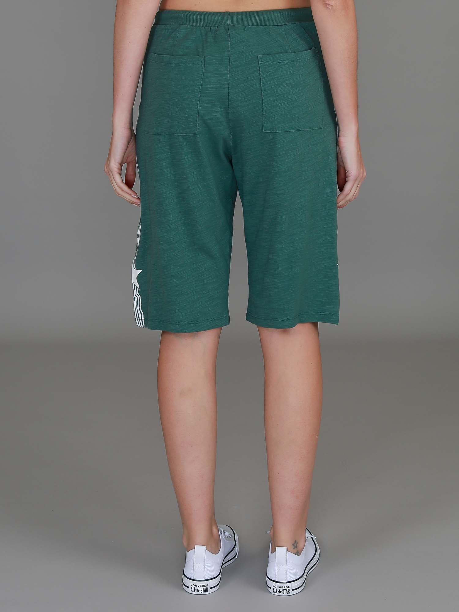khaki shorts women #color_evergreen