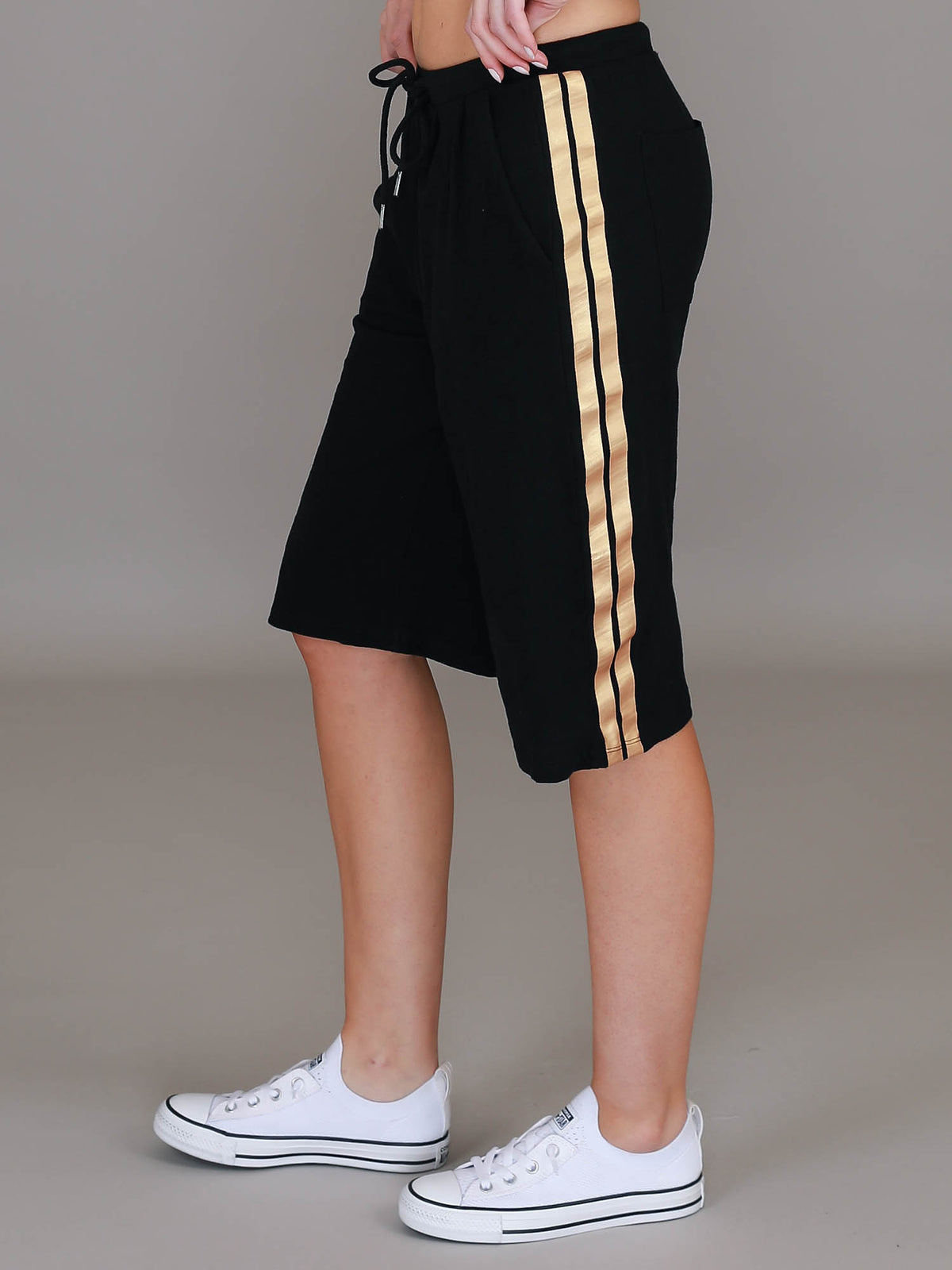 longline jersey shorts #color_black/gold