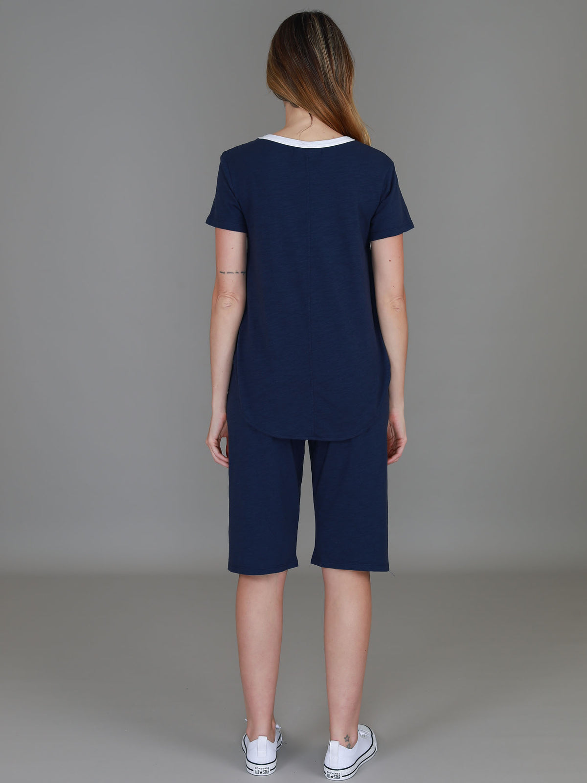navy blue tshirt women