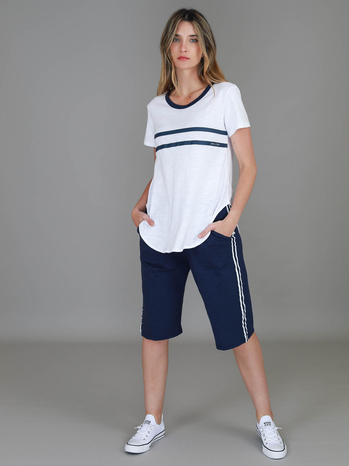 white tee women