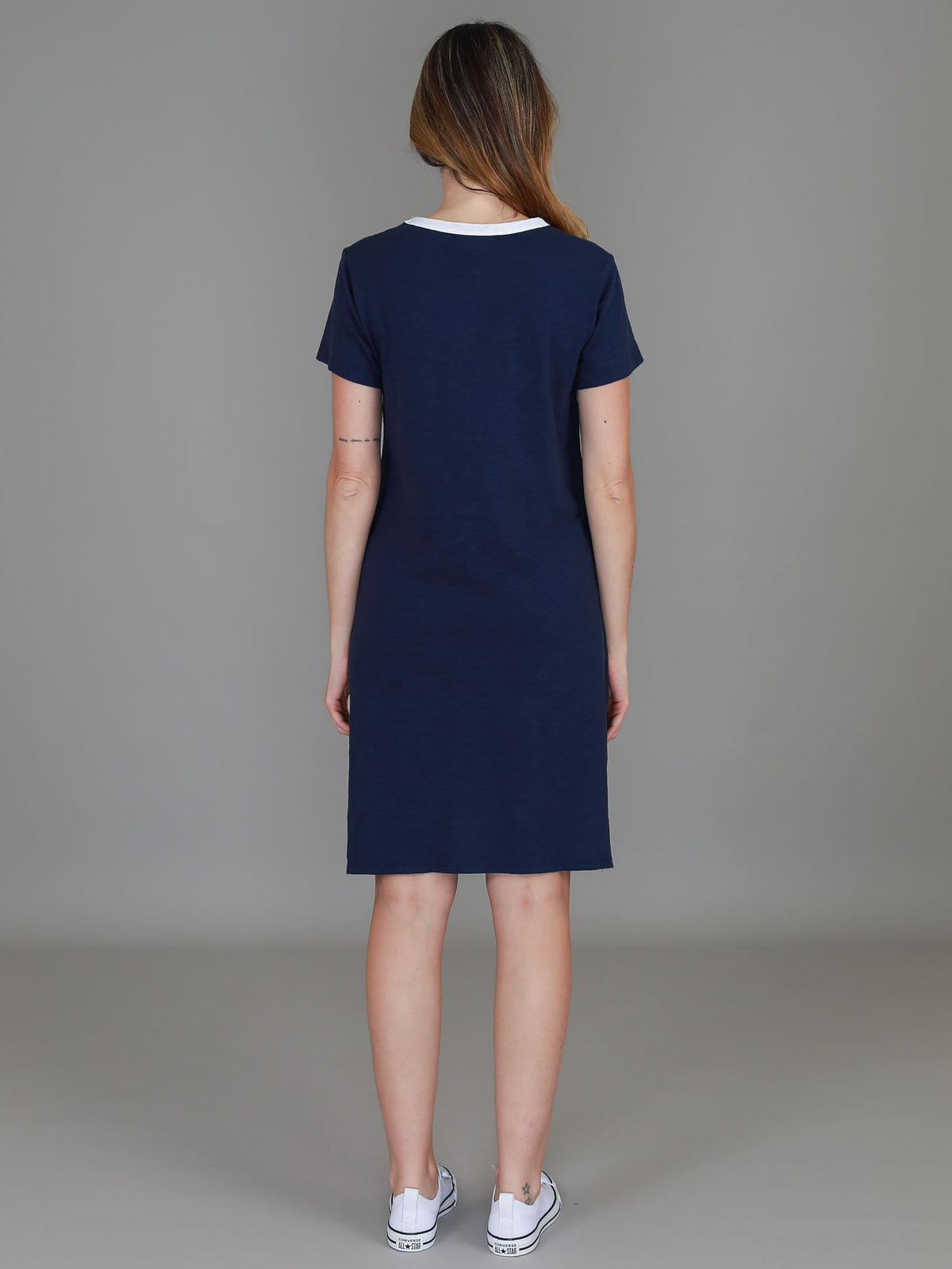 navy t shirt dress