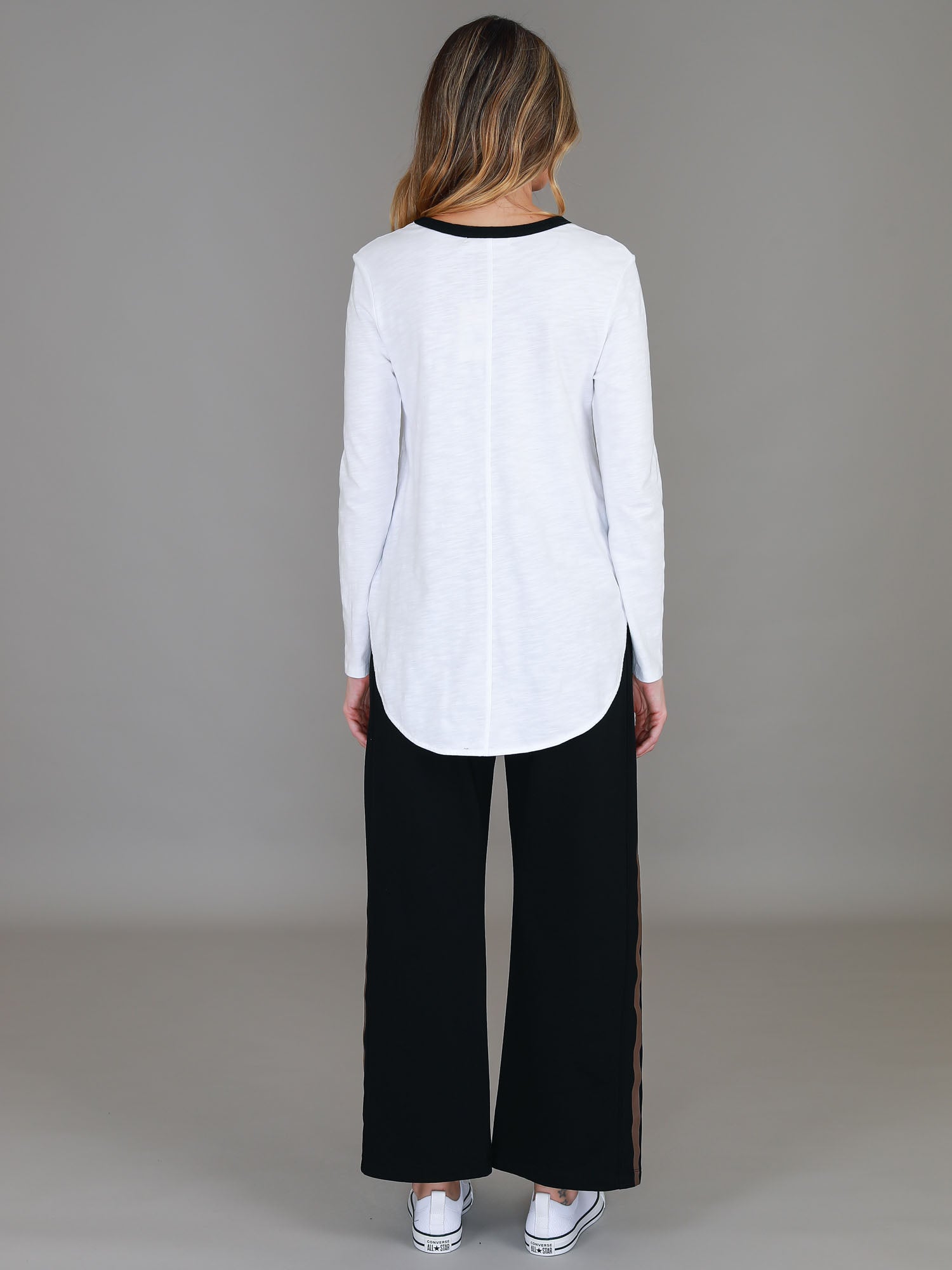 long sleeve t-shirts #color_white