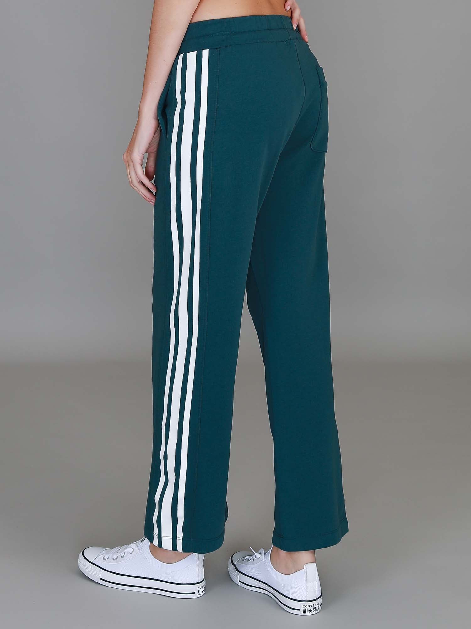 #color_deep teal