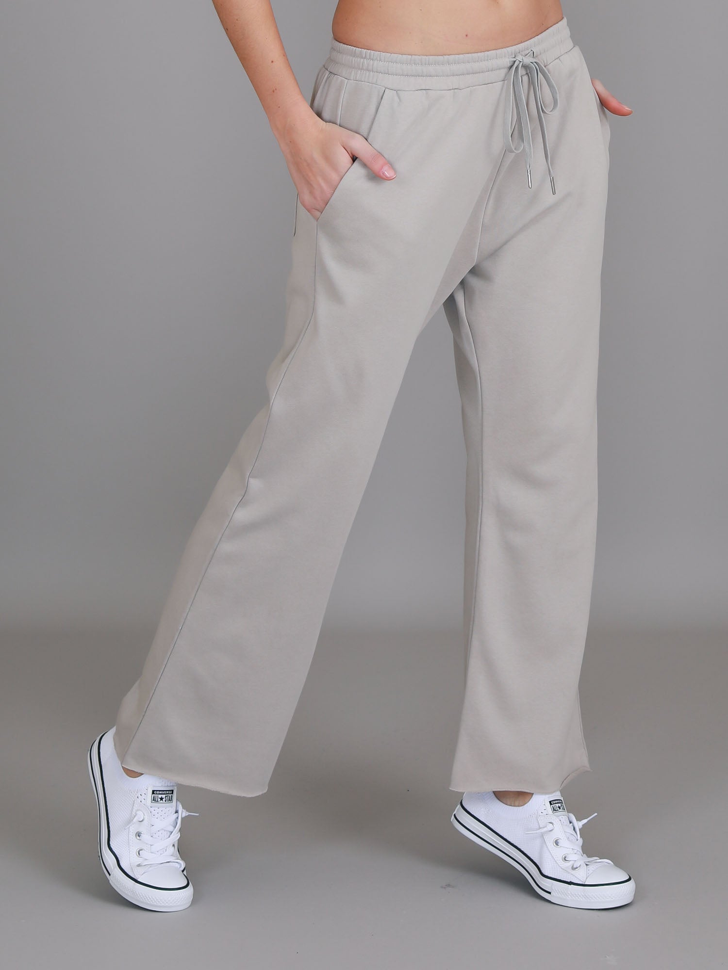 wide leg sweatpants #color_angora