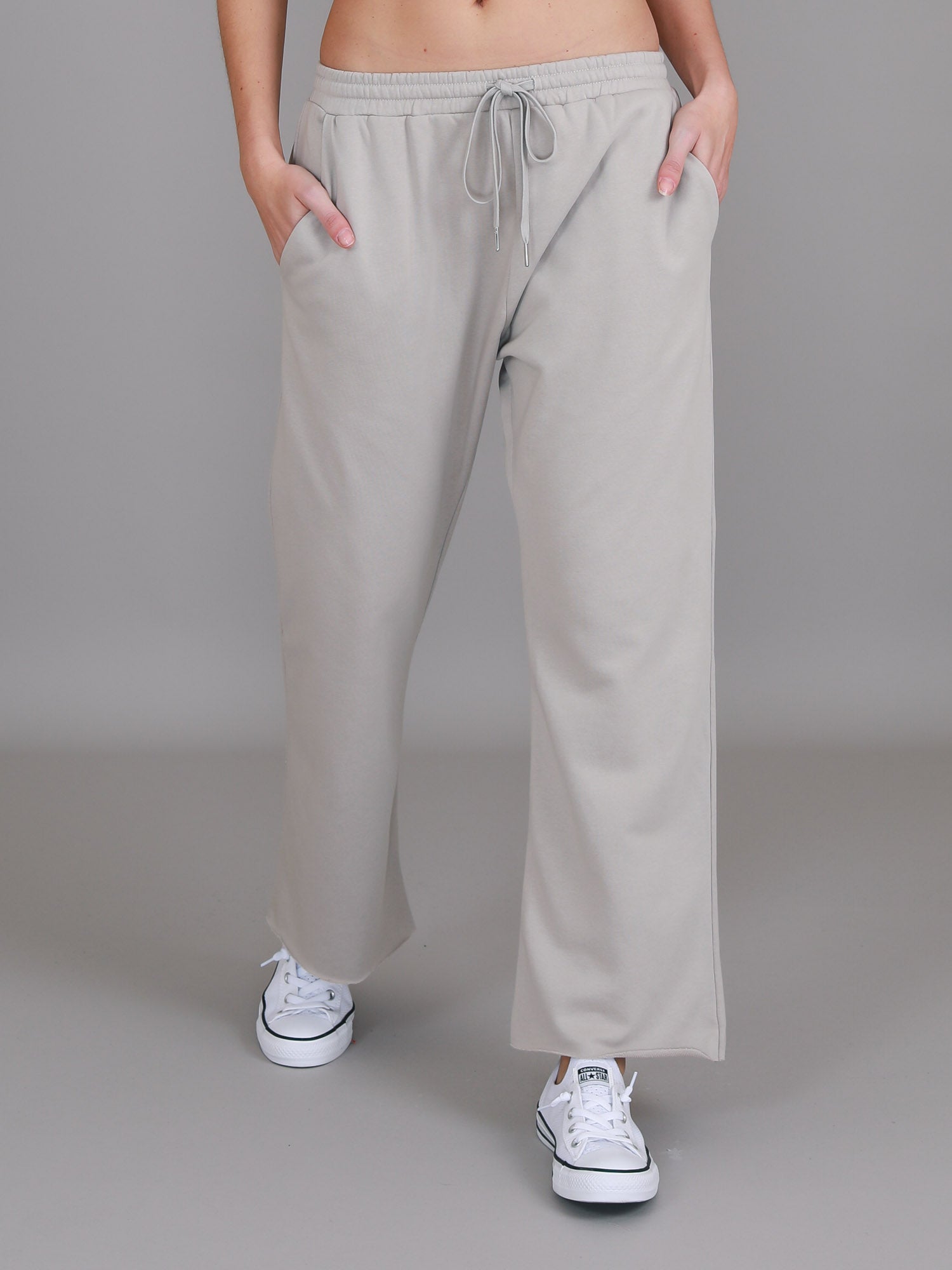 wide leg grey sweatpants #color_angora