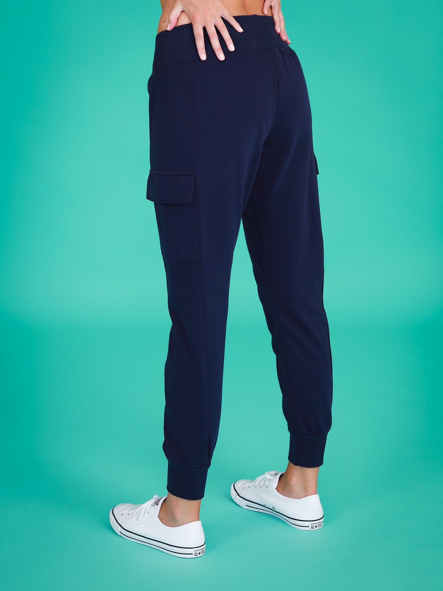 tracksuit bottoms #color_navy