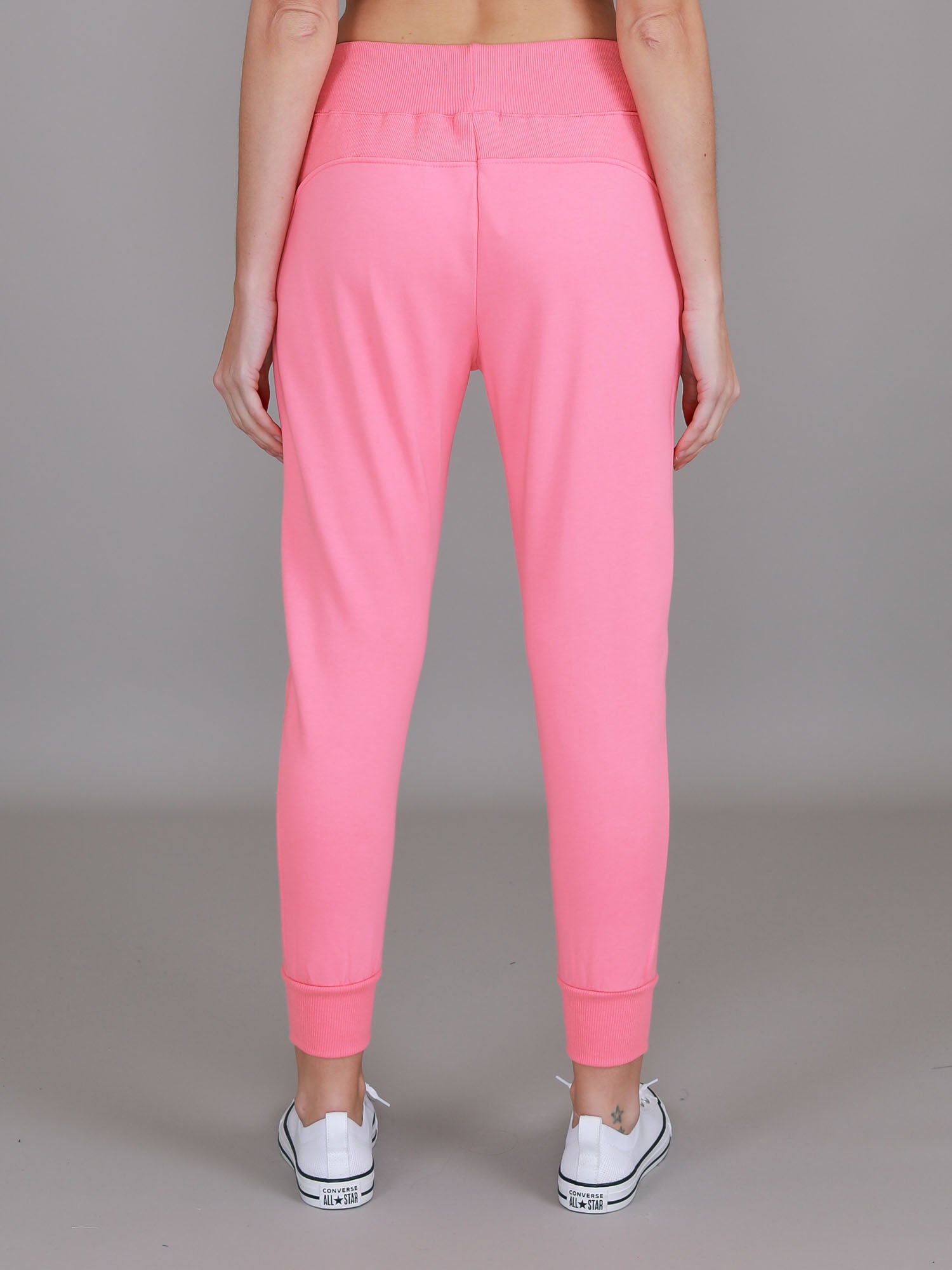 pink joggers outfit #color_georgia pink