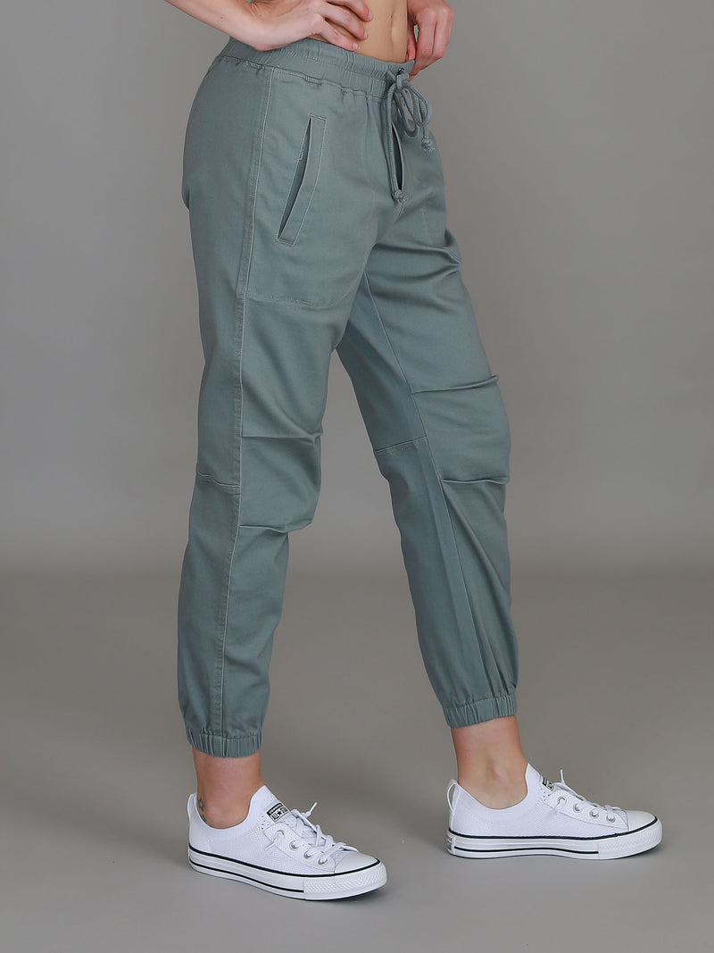 black chinos women #color_gunmetal