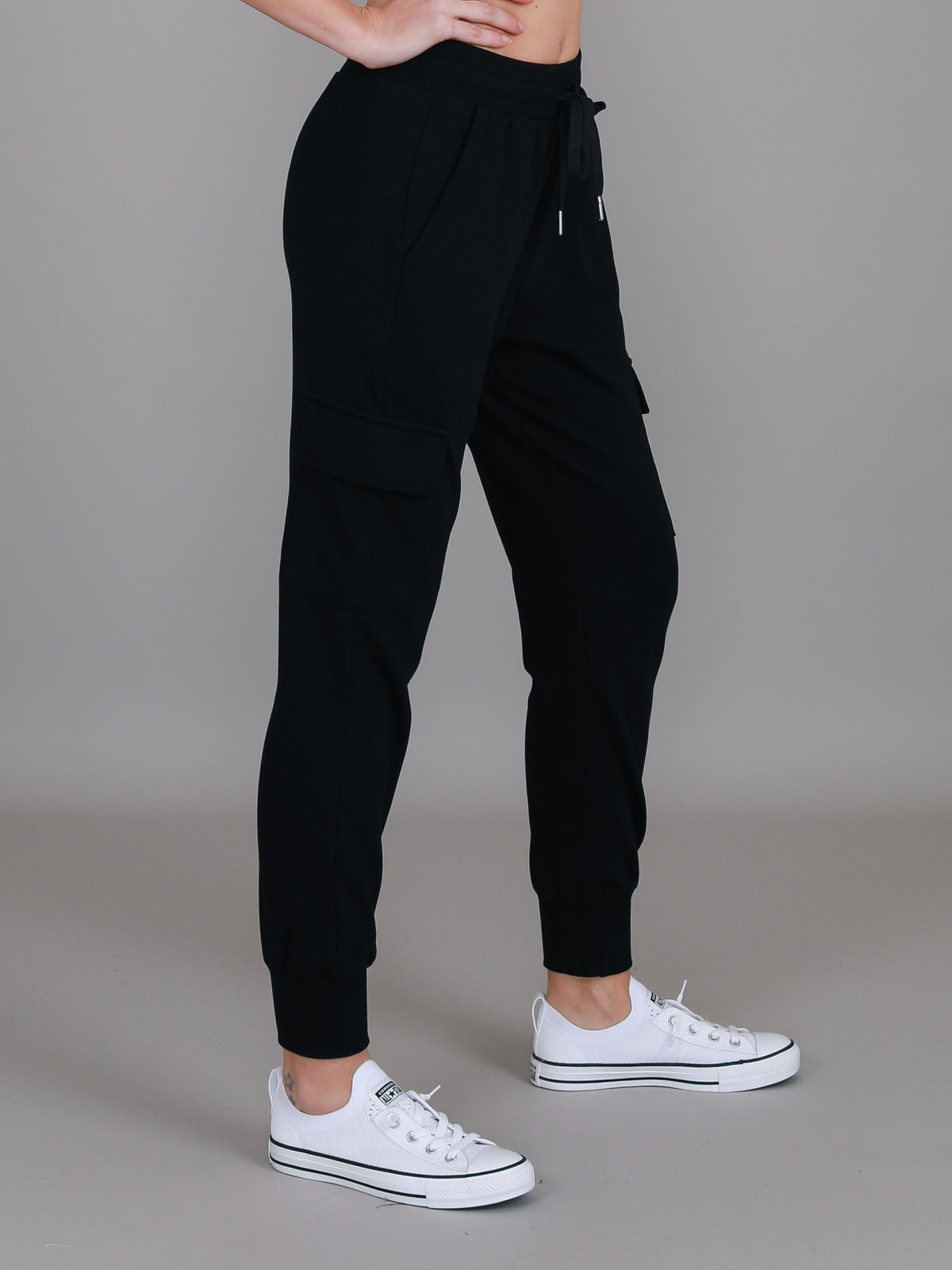 black cargos women