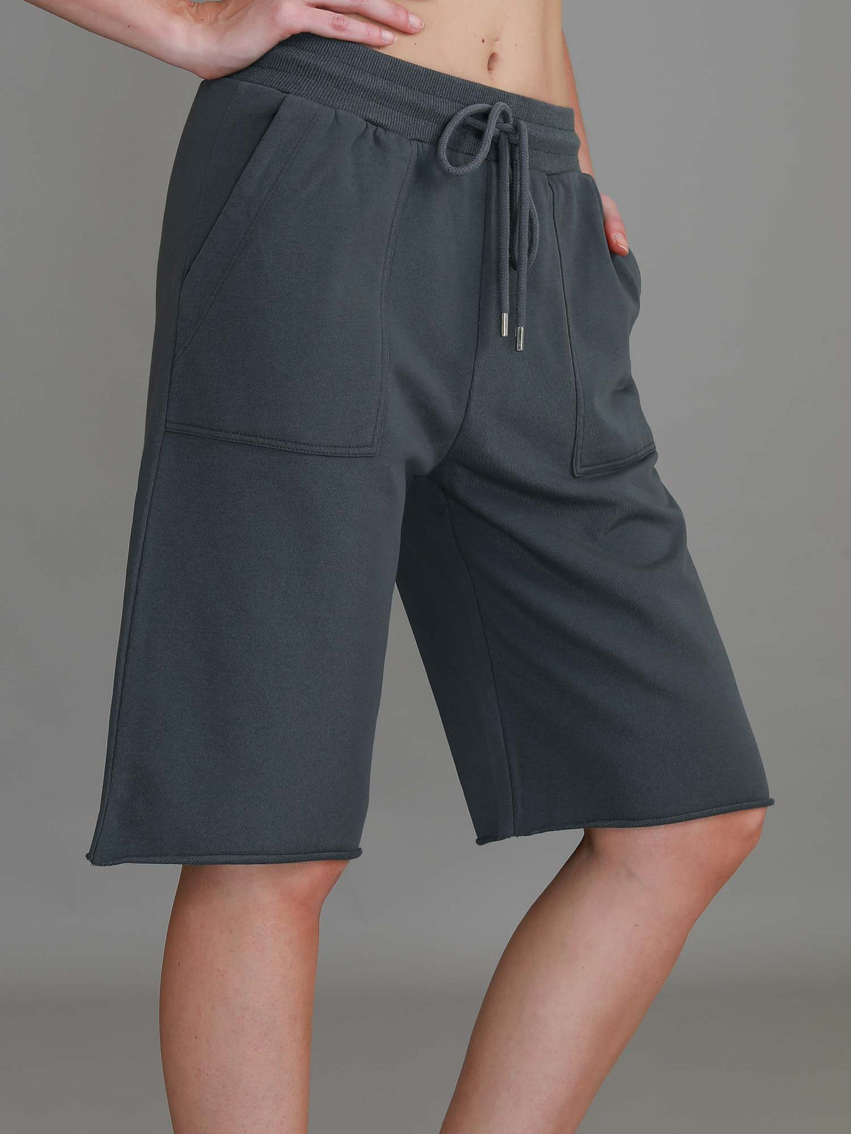 knee length shorts womens