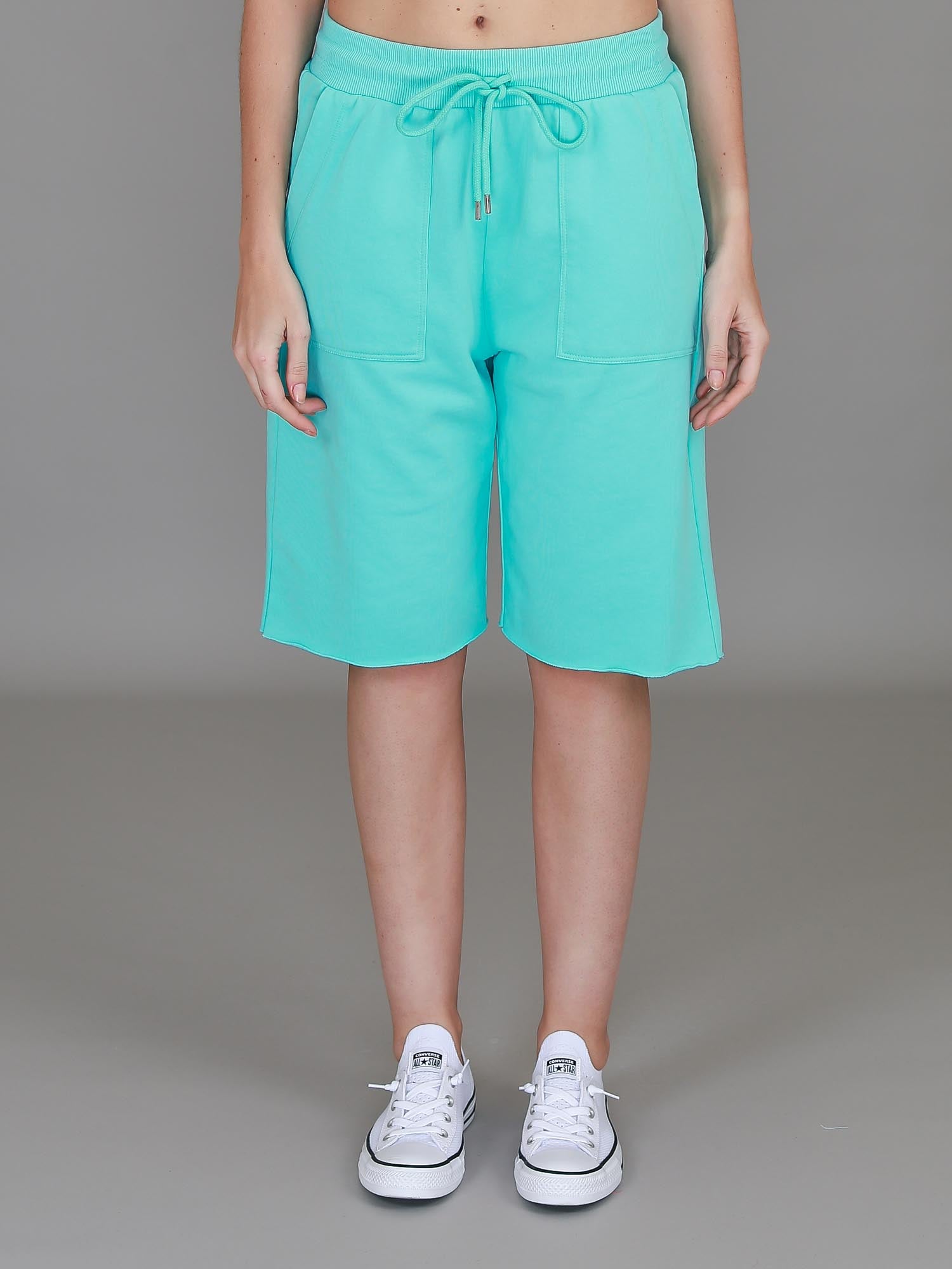 shorts light blue #color_tiffany blue