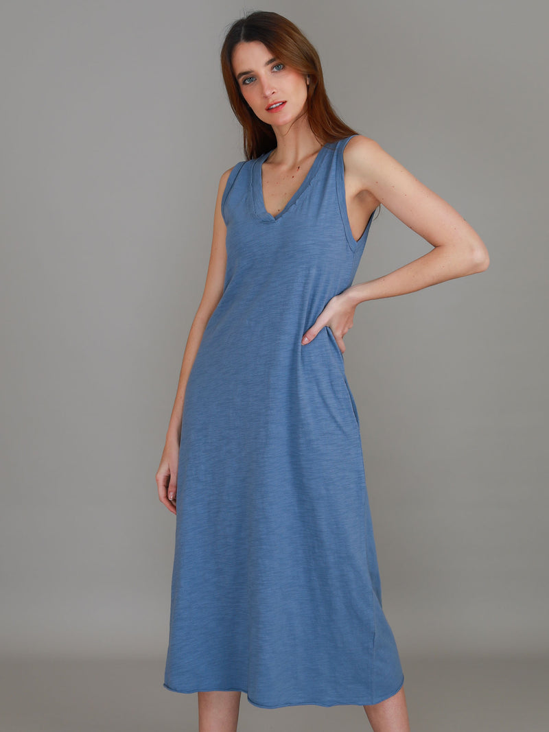 long fitted dress #color_pigeon