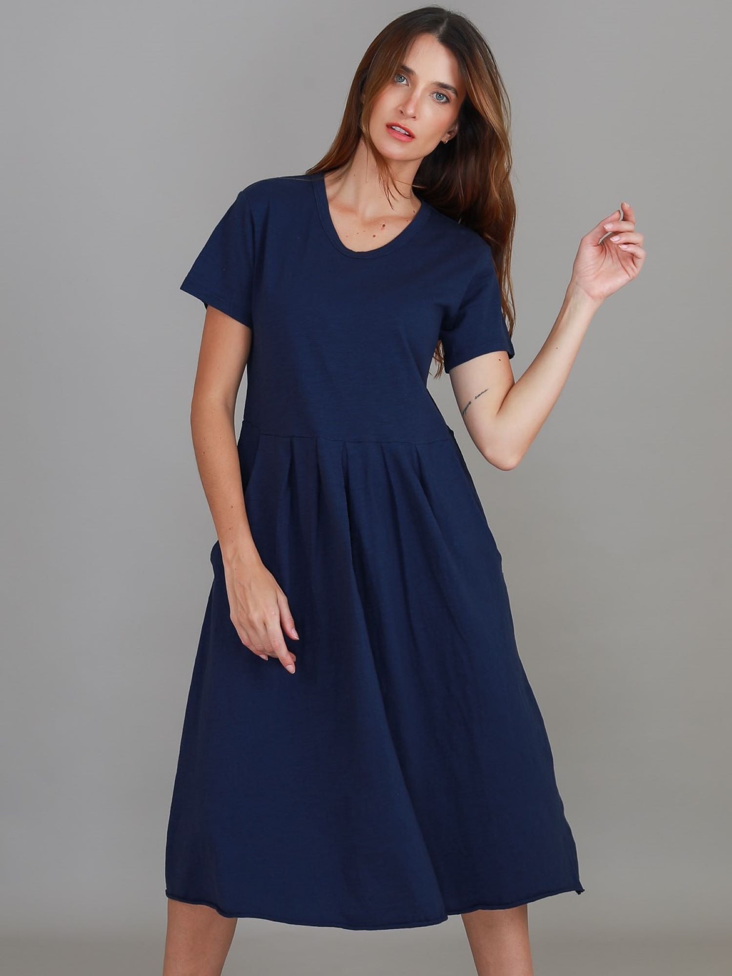 short sleeve dress #color_navy