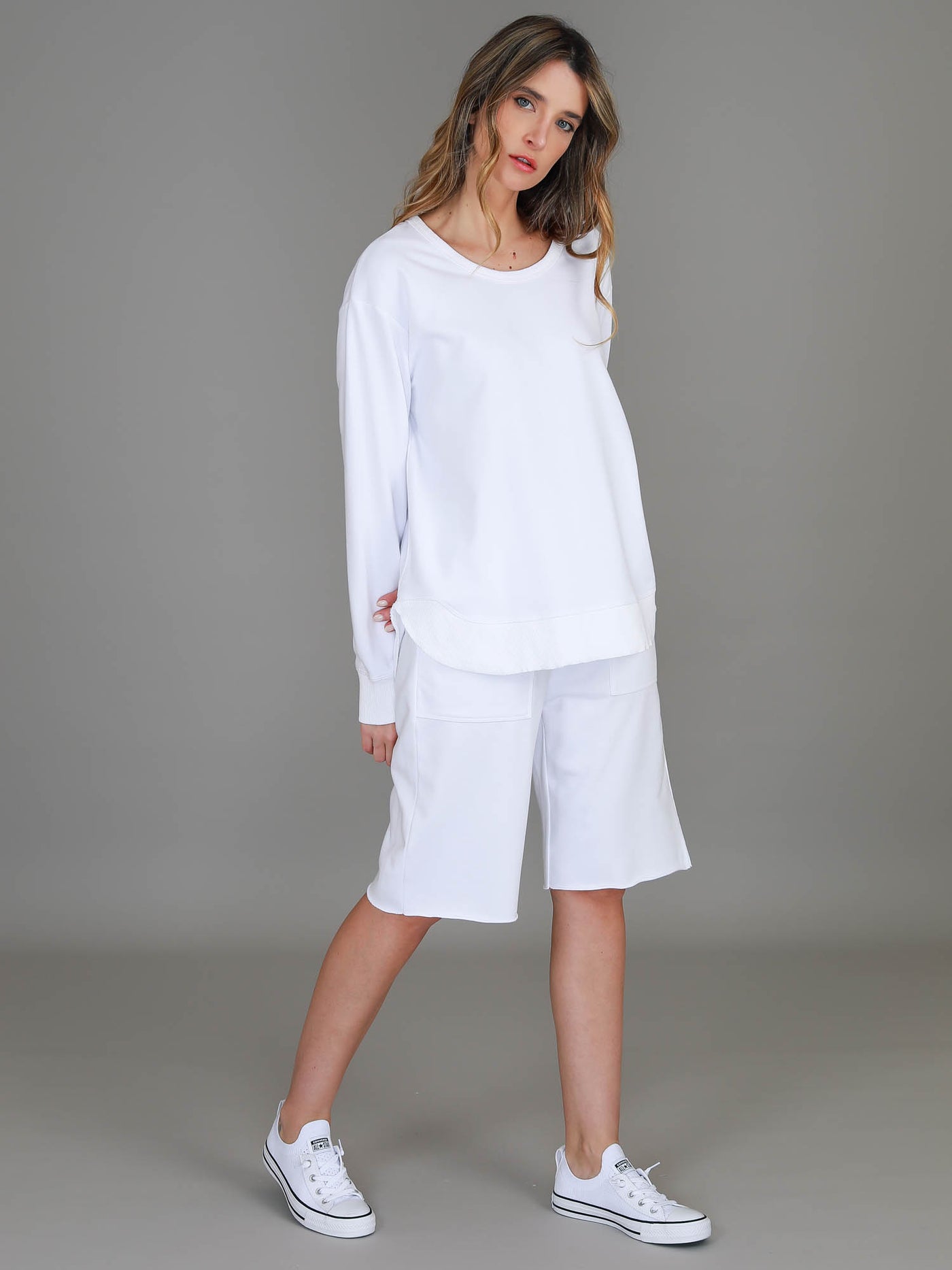 Charlette Curve Hem Sweatshirt