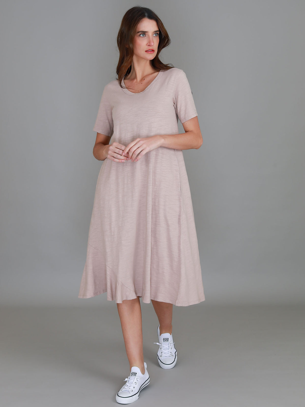clay scoop neck midi dress