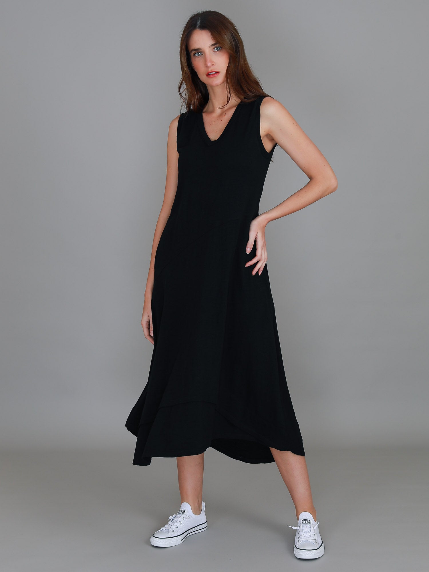 maxi flowy dress #color_black