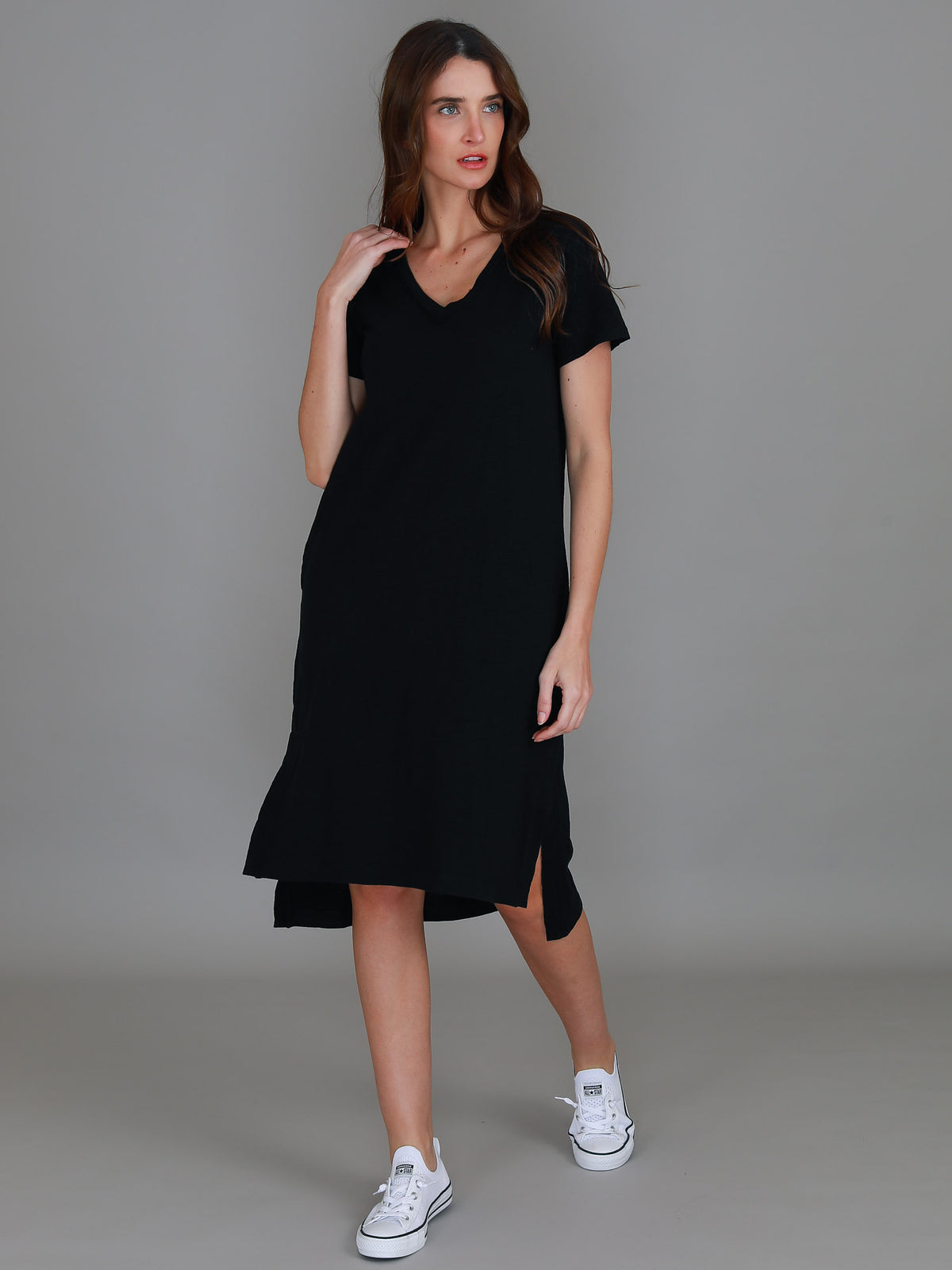 deep v black dress