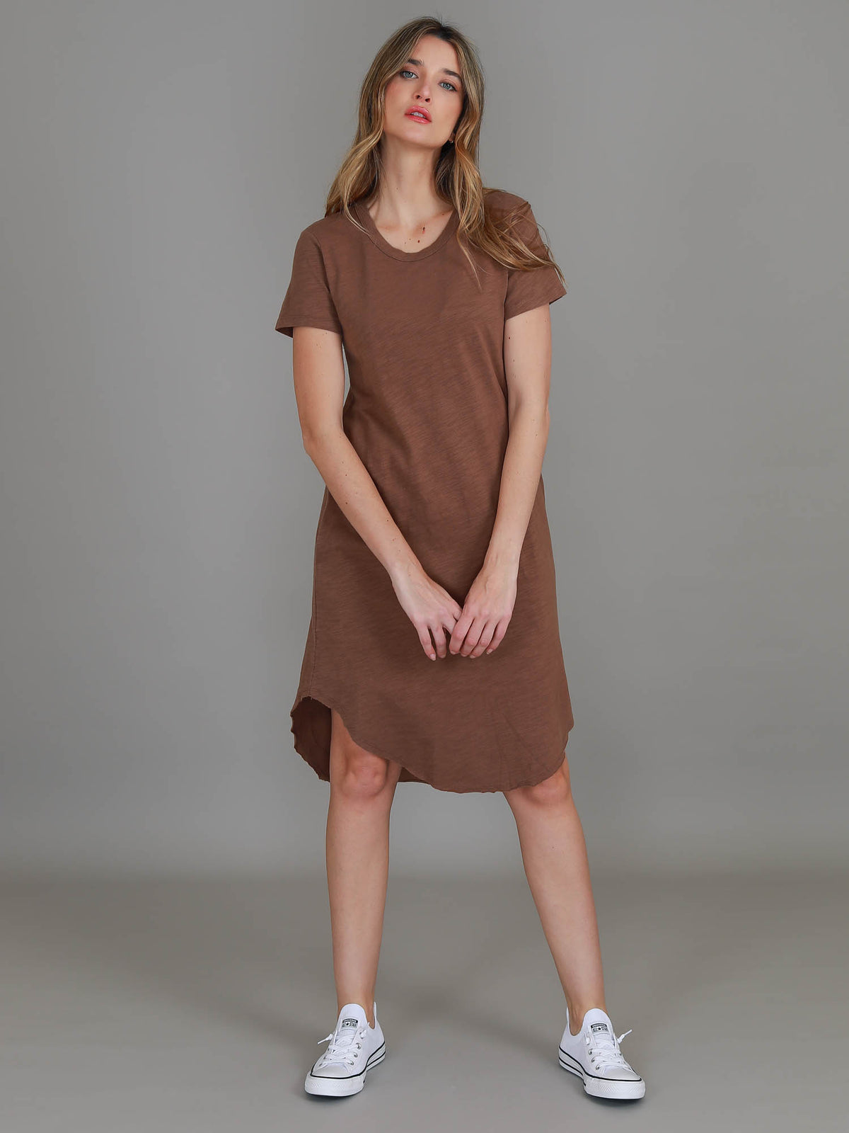 beige short sleeve dress