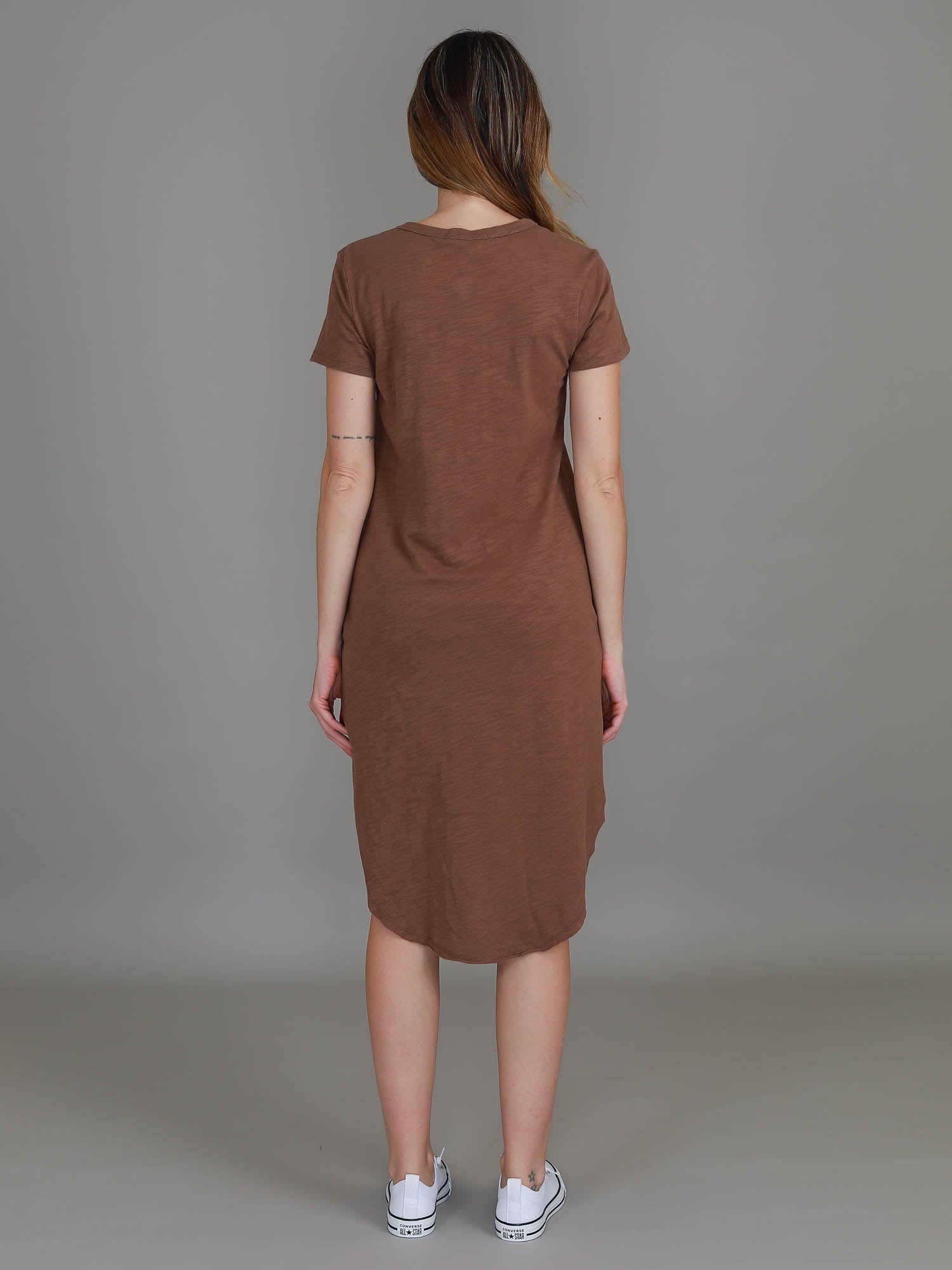 brown shift dress #color_fudge