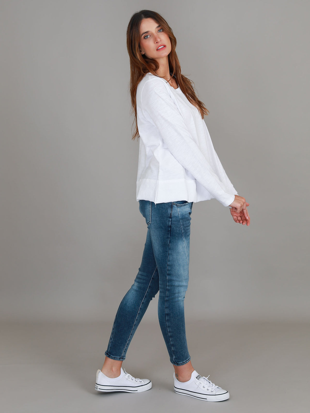 womens white long sleeve top
