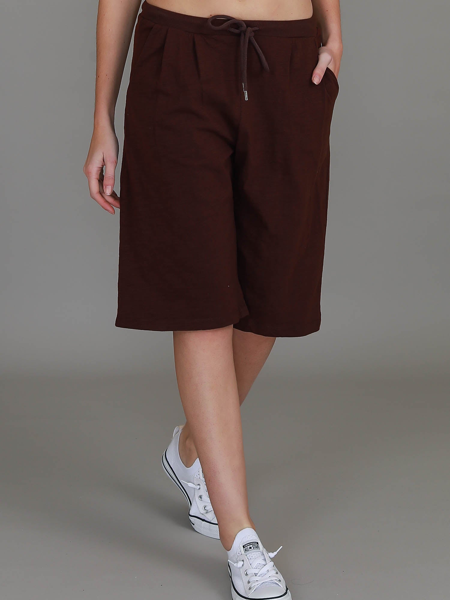 womens shorts long #color_cocoa