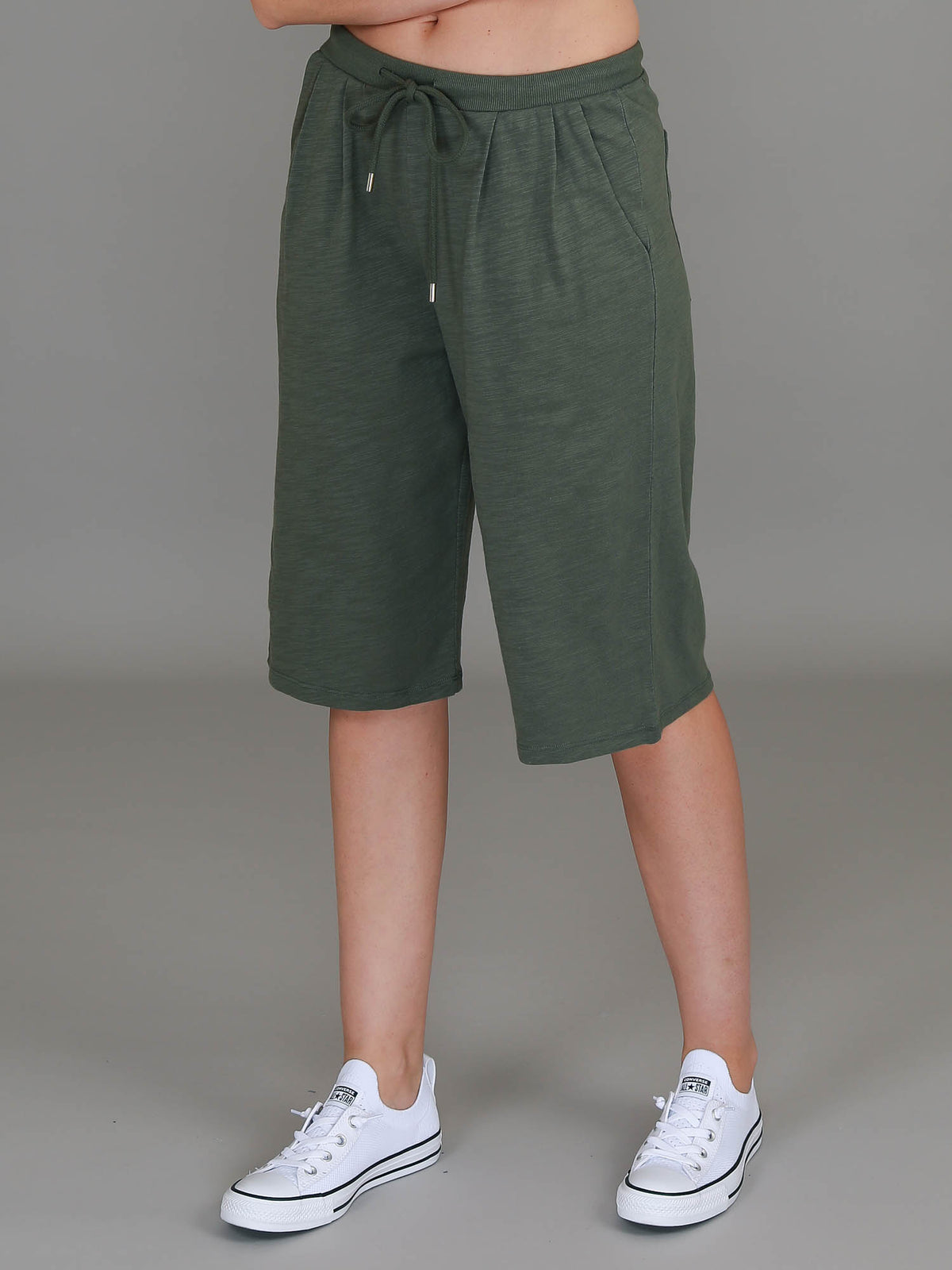 womens olive green shorts