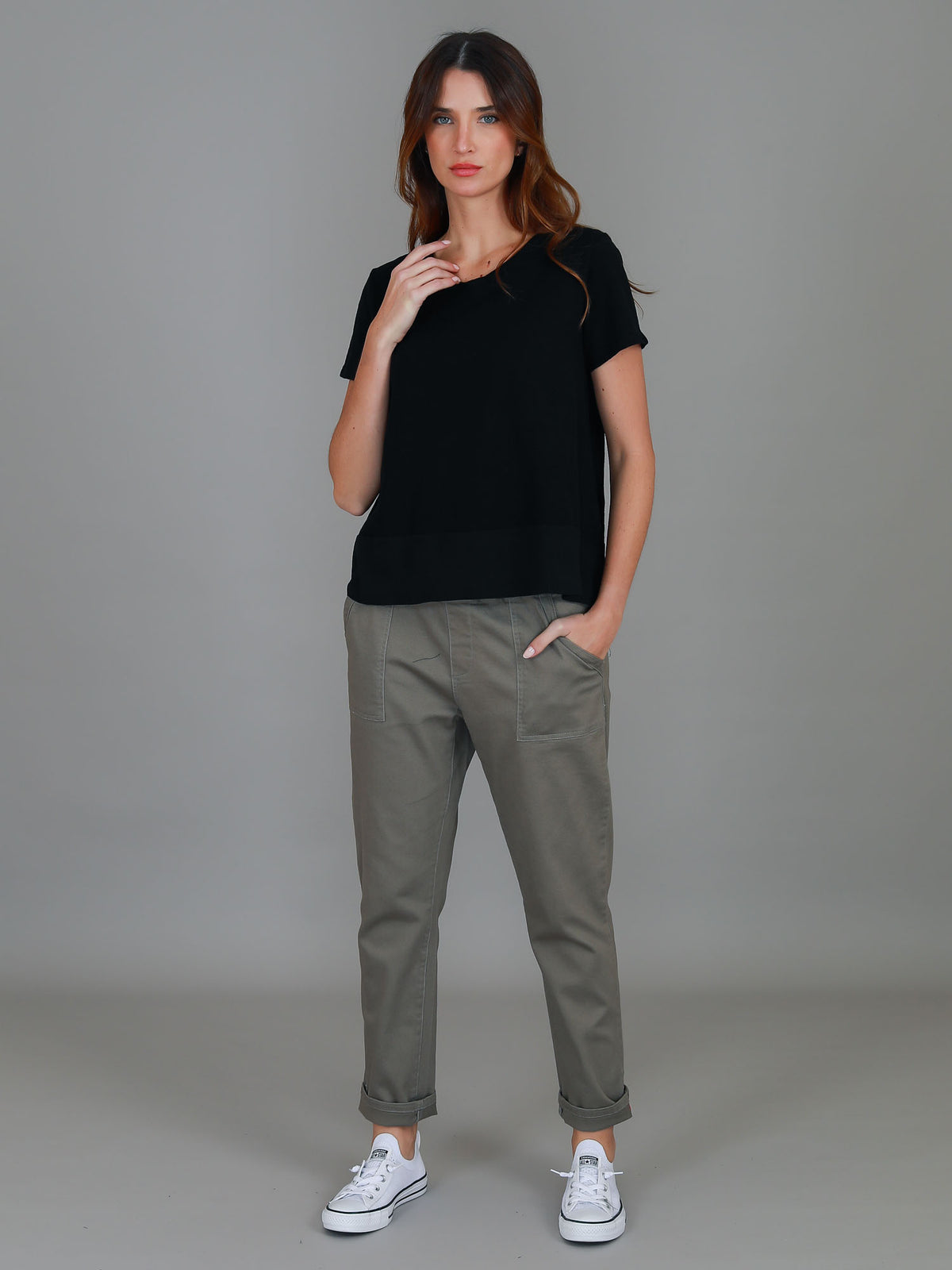 black crop t shirt