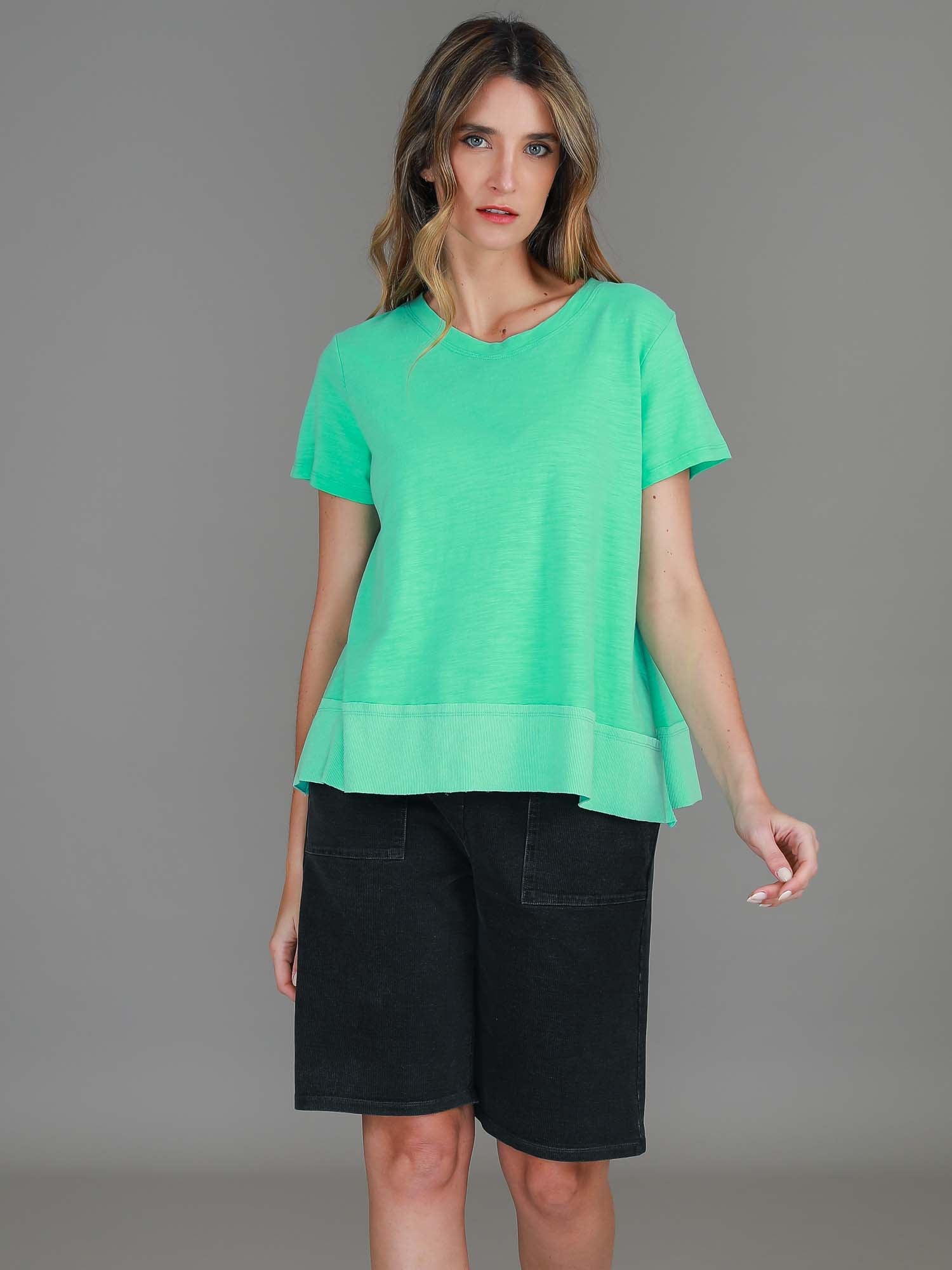 light green tank top #color_jelly mint