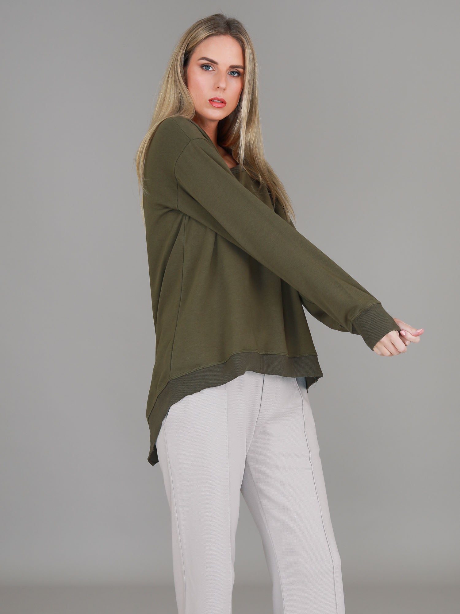 sweatshirts women's #color_sage