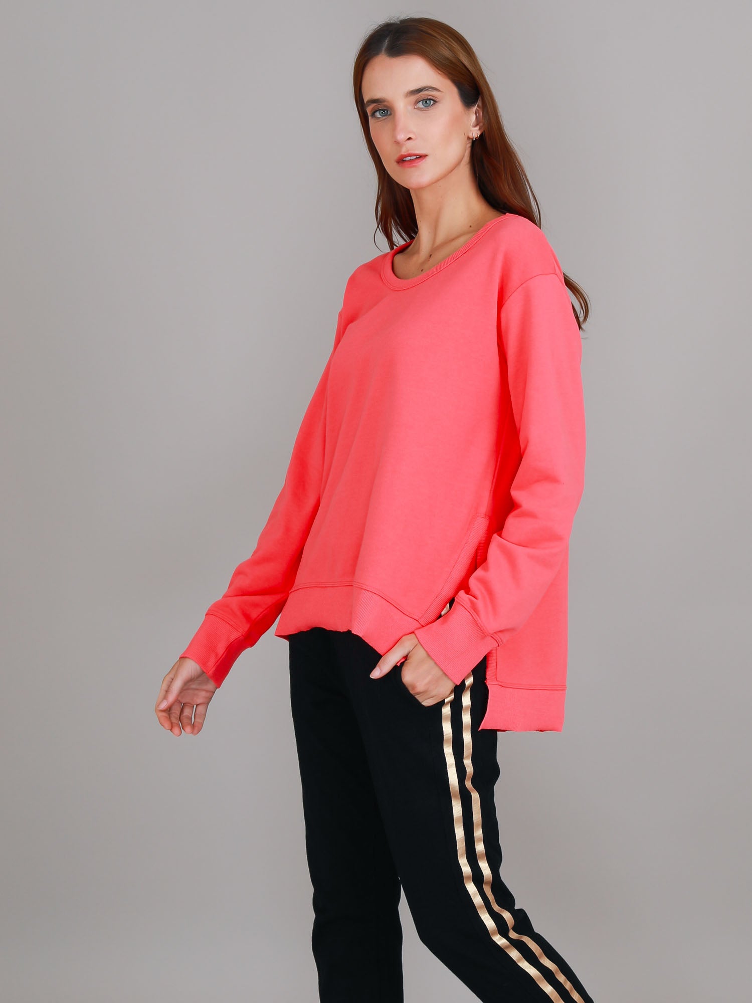 sweatshirt womens #color_raspberry