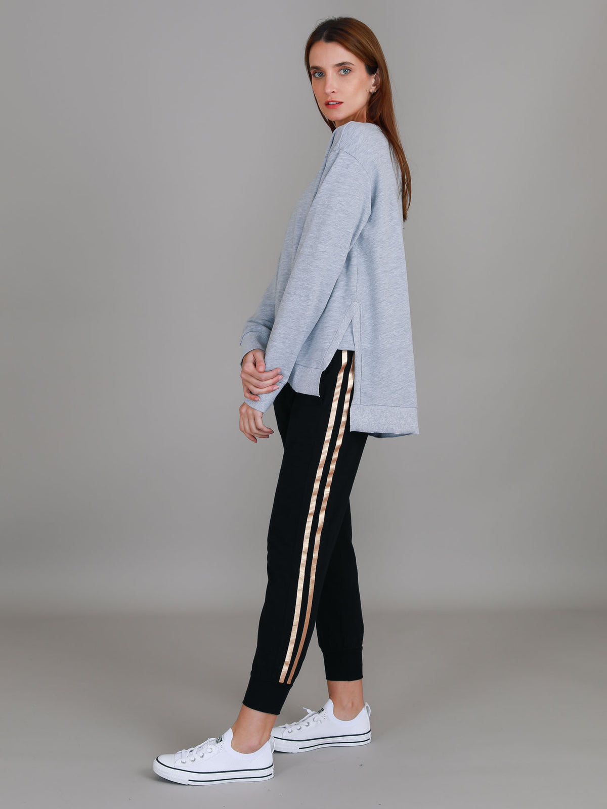 grey crew sweatshirt women