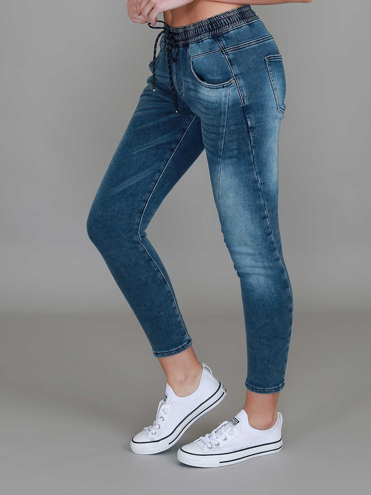 vintage wash jogger jeans
