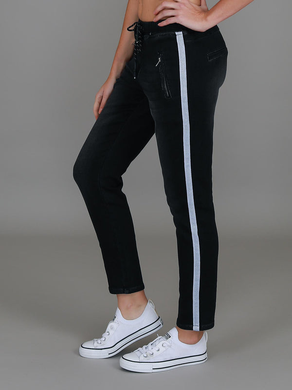 Molly Slim Fit Jogger Jean