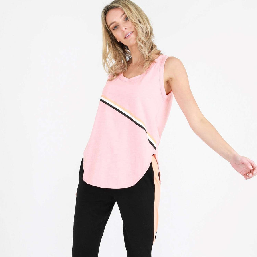 Emma Diagonal Print Tank Top size guide