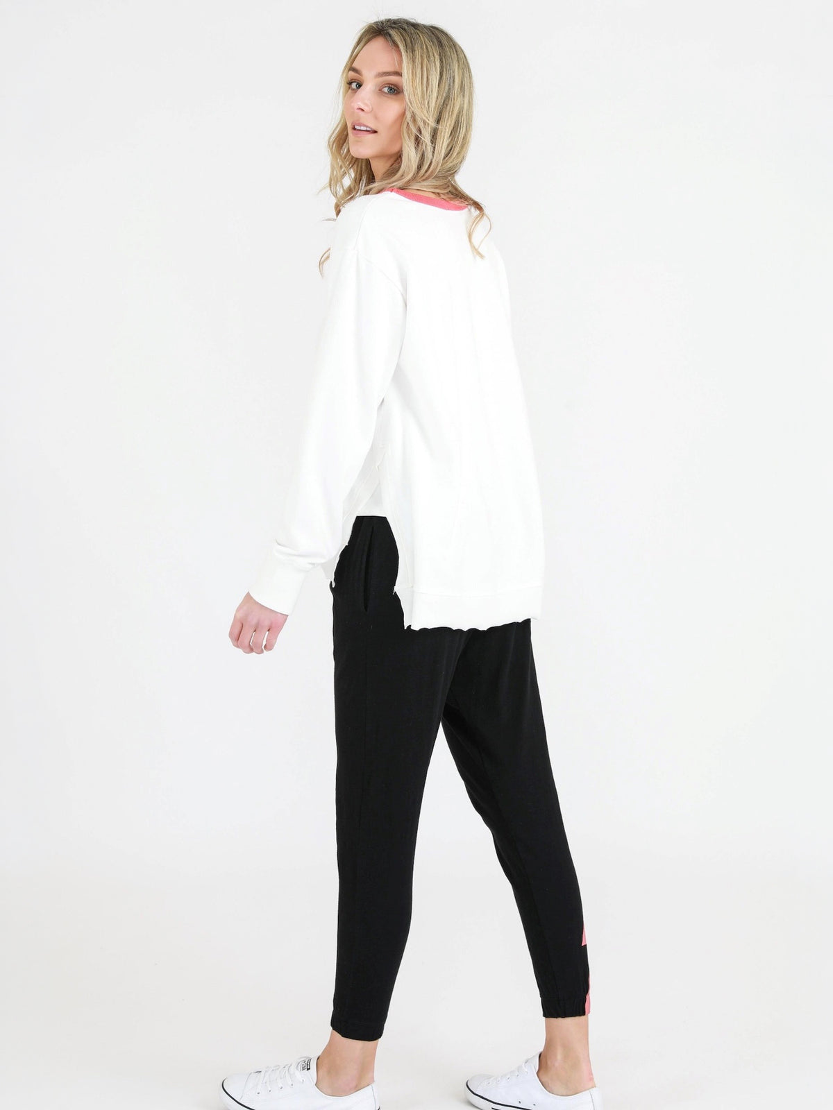 white crew #color_white