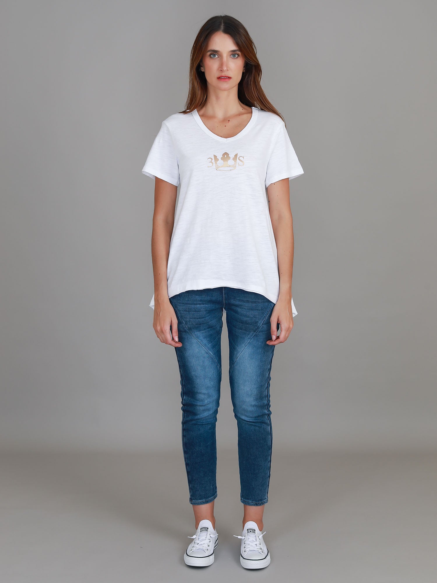 white v-neck t-shirt #color_white