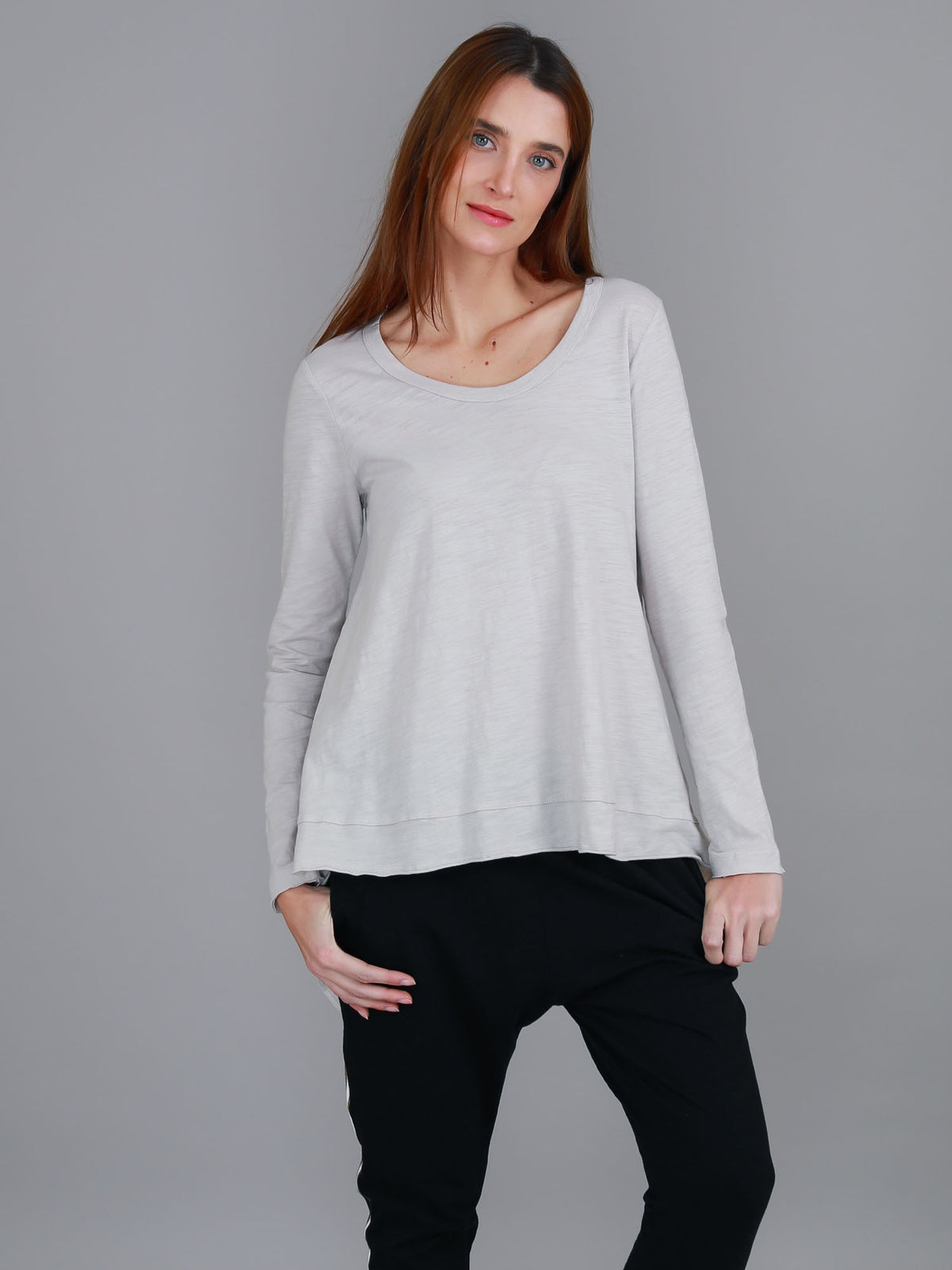 stone angled hem long sleeve tee