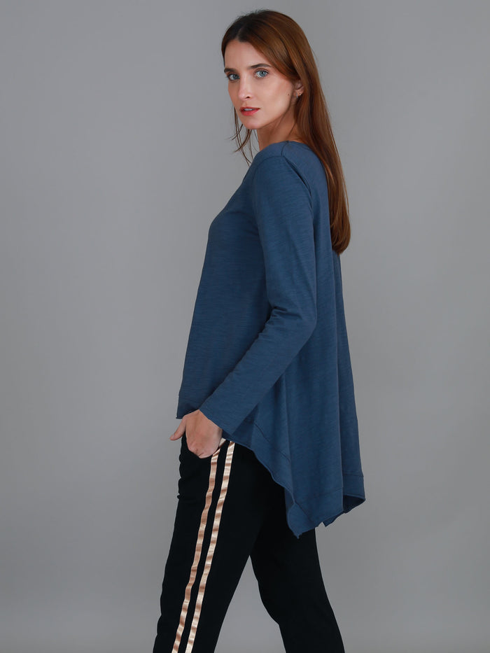 Willow Asymmetrical Hem T Shirt