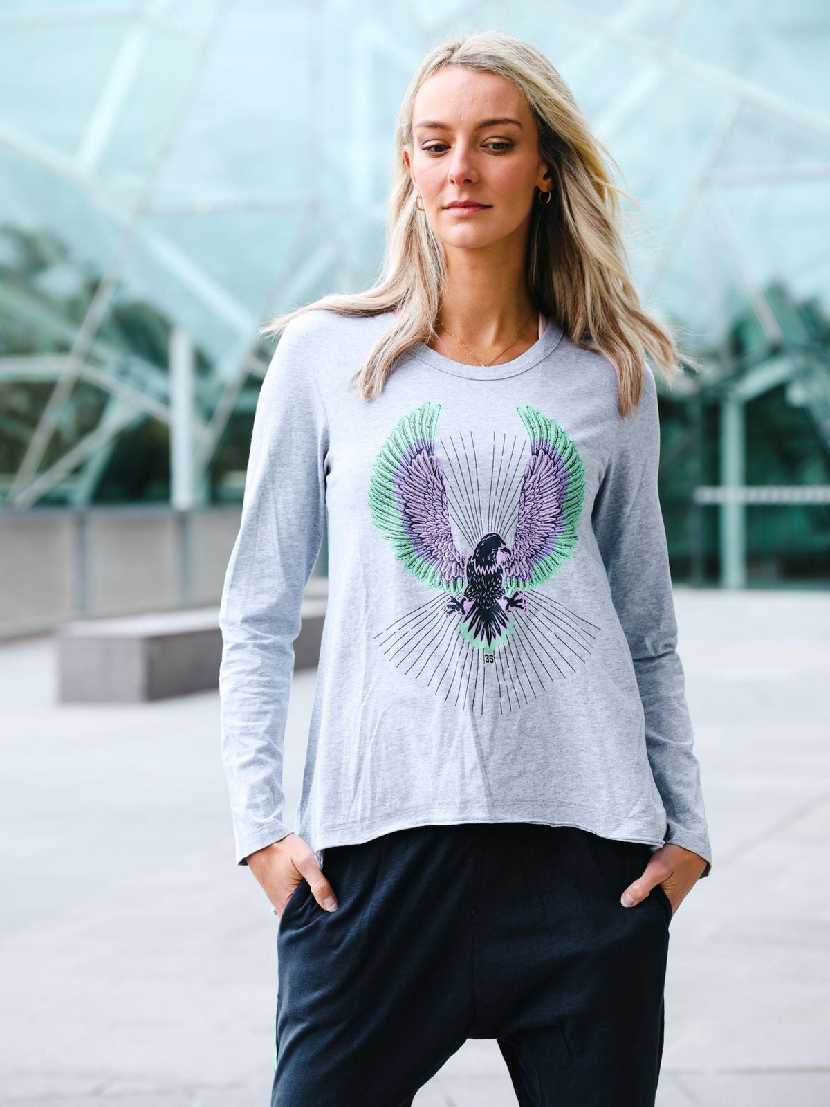 long sleeve graphic tops #color_grey marle