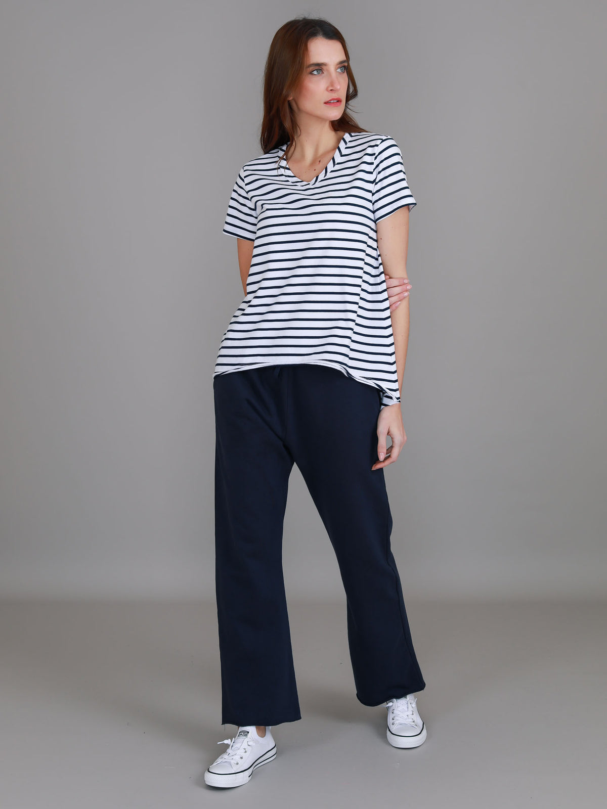 stripe v neck asymmetric tee