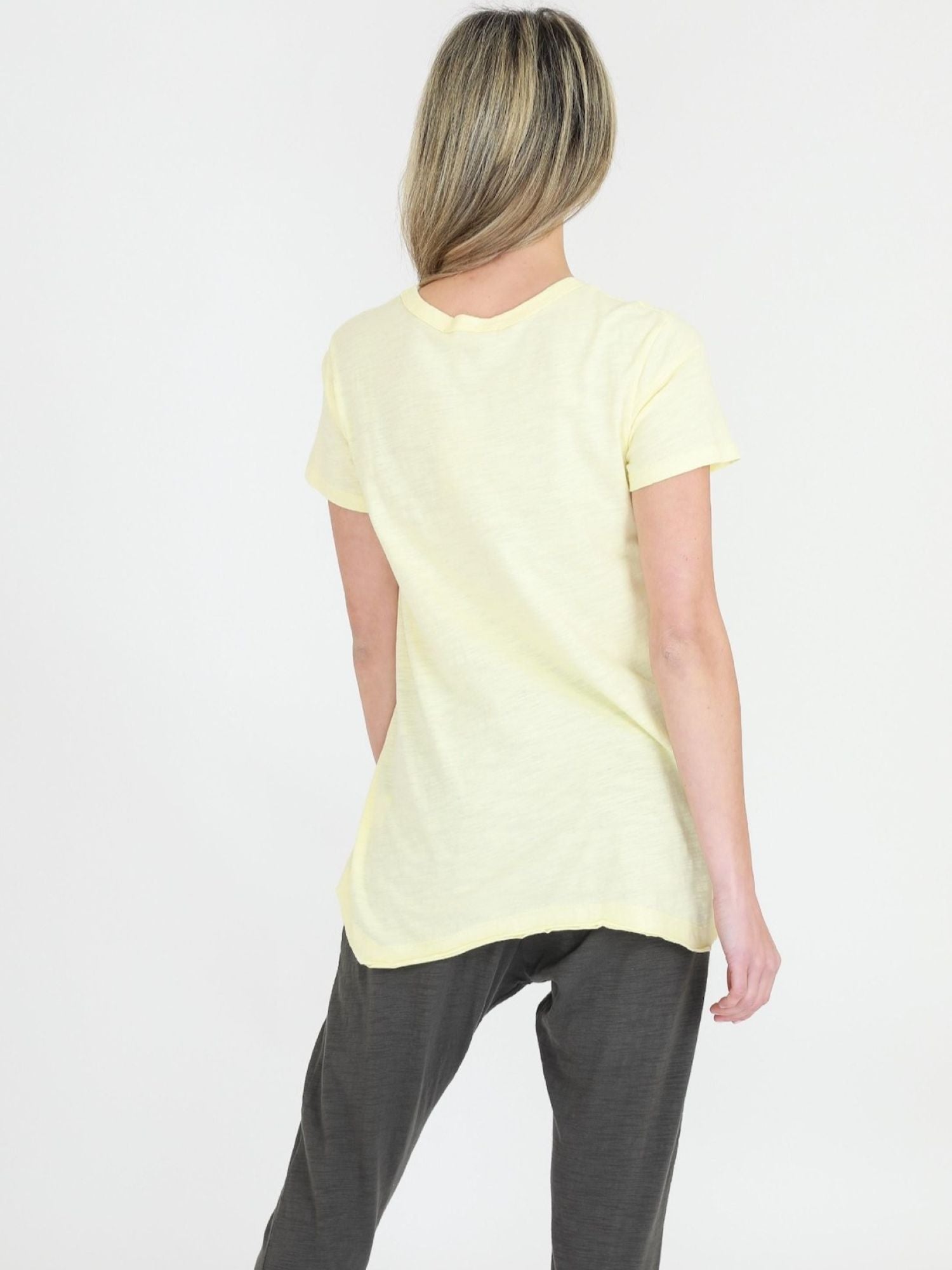 yellow t-shirt women's #color_lemon