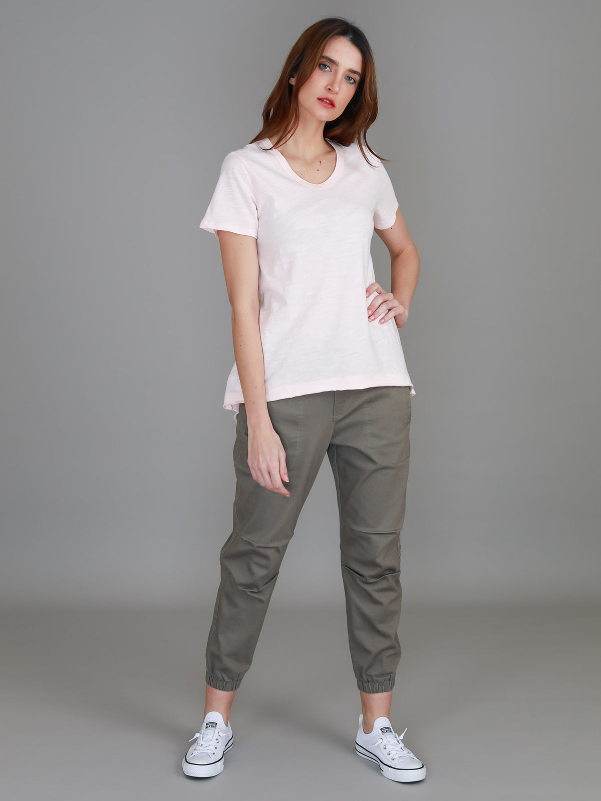 pink v neck tee women